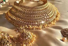 കുതിച്ചുയർന്ന് സ്വർണവില; പവന് ഇന്ന് ഒറ്റയടിക്ക് വർധിച്ചത് 960 രൂപ