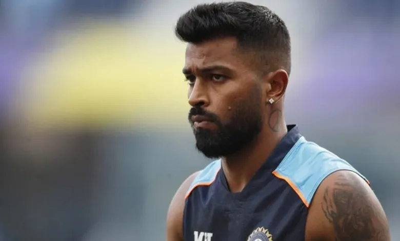 ഓസ്ട്രേലിയൻ പരമ്പരക്ക് മുമ്പായി ഹാർദിക് പാണ്ഡ്യ ടെസ്റ്റ് ടീമിലെത്തിക്കേക്കും; നീക്കമാരംഭിച്ച് ഗംഭീർ