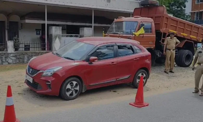 നിർത്തിയിട്ട കാറിനുള്ളിൽ പുരുഷന്റെ മൃതദേഹം
