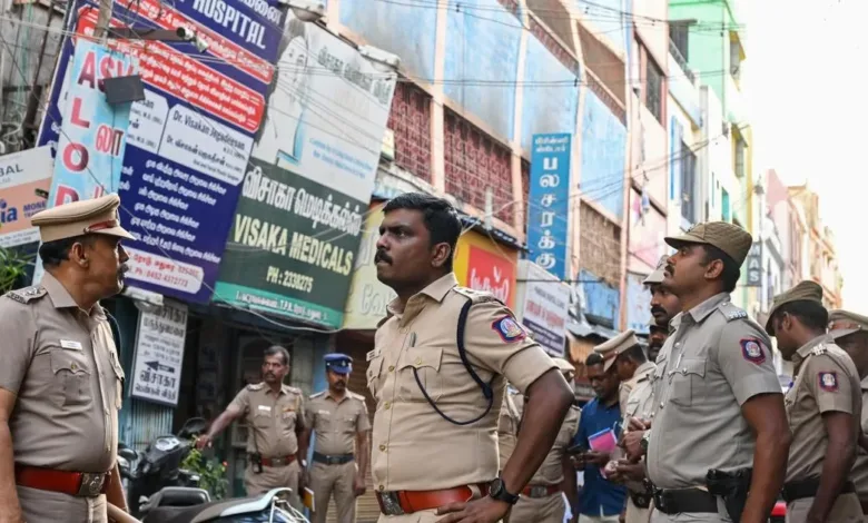 മധുരയിലെ വനിതാ ഹോസ്റ്റലിൽ ഫ്രിജ്ഡ് പൊട്ടിത്തെറിച്ച് രണ്ട് അധ്യാപികമാർ മരിച്ചു