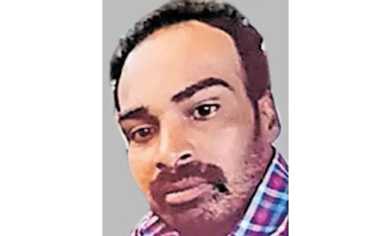 യുവതിയെ വെട്ടിപ്പരുക്കേൽപ്പിച്ച ശേഷം രക്ഷപ്പെട്ട പ്രതിയെ വിഷം കഴിച്ച നിലയിൽ കണ്ടെത്തി