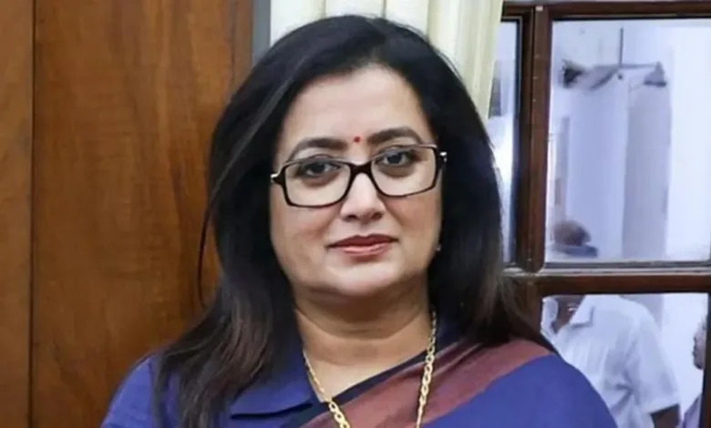 മലയാളത്തിൽ എന്നല്ല, ഏത് സിനിമാ മേഖലയിലും രാഷ്ട്രീയത്തിലും പവർ ഗ്രൂപ്പുണ്ടെന്ന് സുമലത