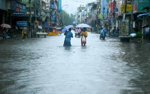 ഫെയ്ഞ്ചൽ ചുഴലിക്കാറ്റ്; ചെന്നൈയിൽ നാല് മരണം, മഴയുടെ ശക്തി കുറഞ്ഞു