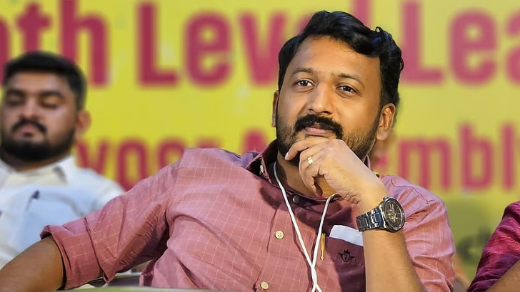 രാഹുൽ മാങ്കൂട്ടത്തിലിന് പിന്തുണ നൽകരുത്; കർശന നിർദേശവുമായി എറണാകുളം ഡിസിസി